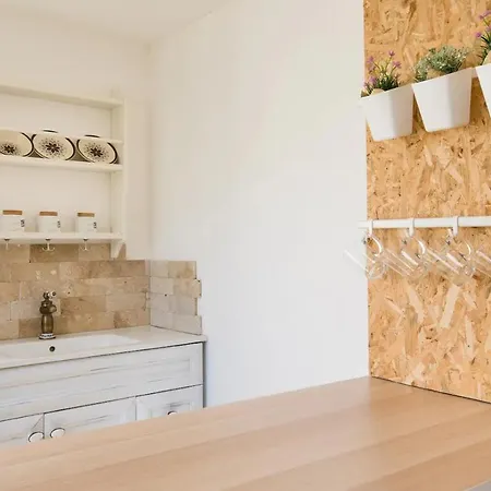 Designed Studio Apartment Kefar Weradim Exterior photo