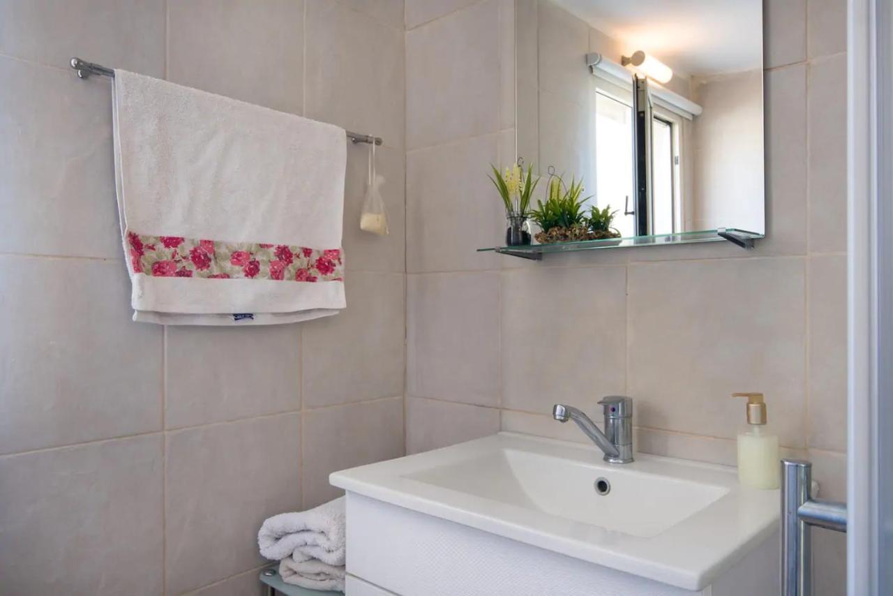 Designed Kefar Weradim